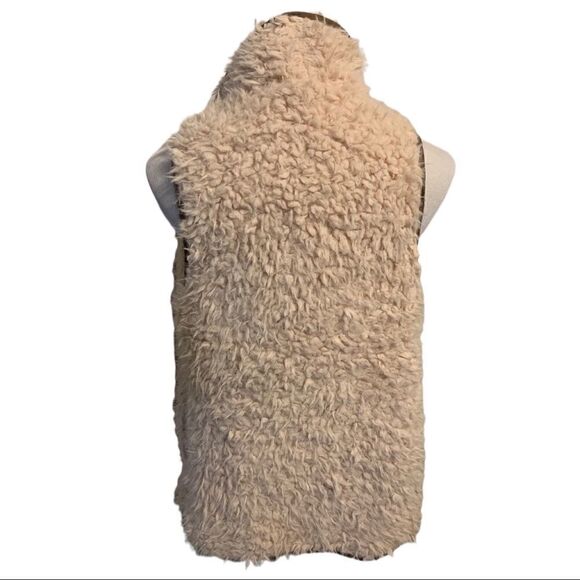 New! I. Jonah Furry Vest Sz S/M - Picture 2 of 5